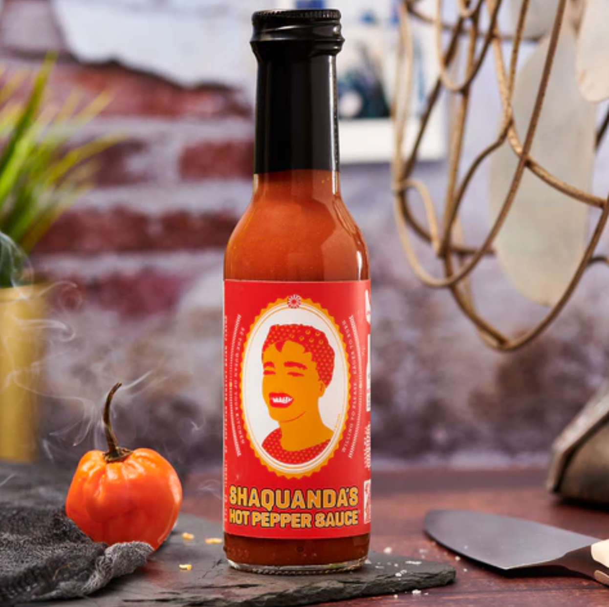 SHAQUANDA'S HOT PEPPER SAUCE