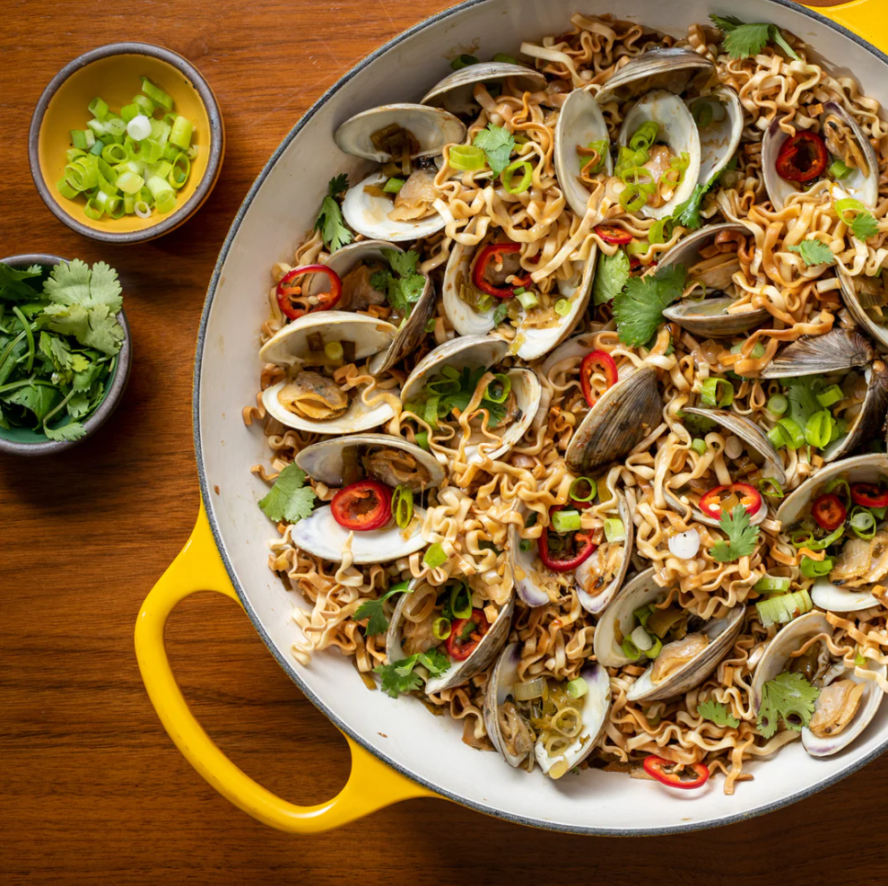 MOMOFUKU'S SOY & SCALLION NOODLES