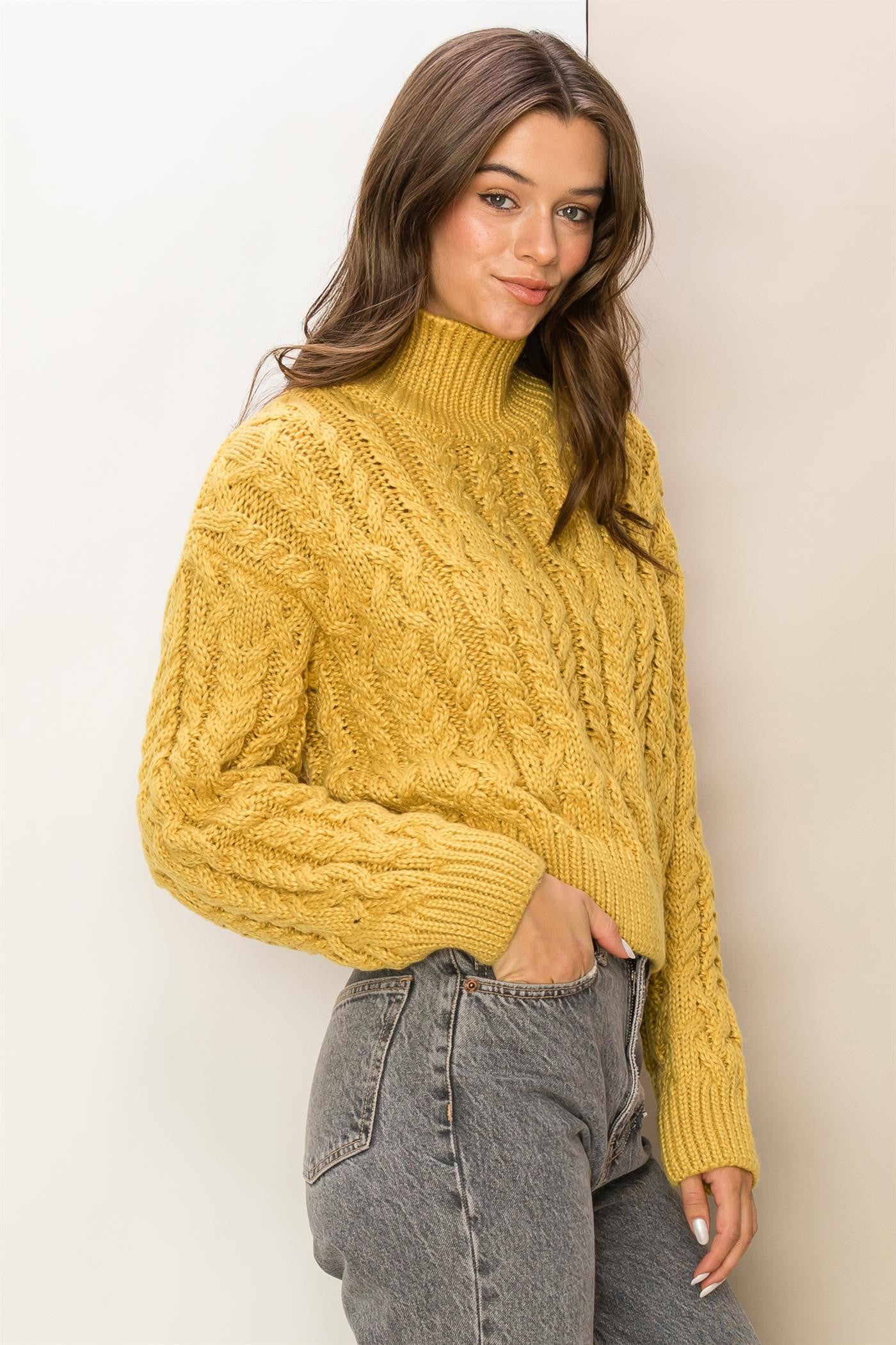 SHAENA SWEATER in MUSTARD