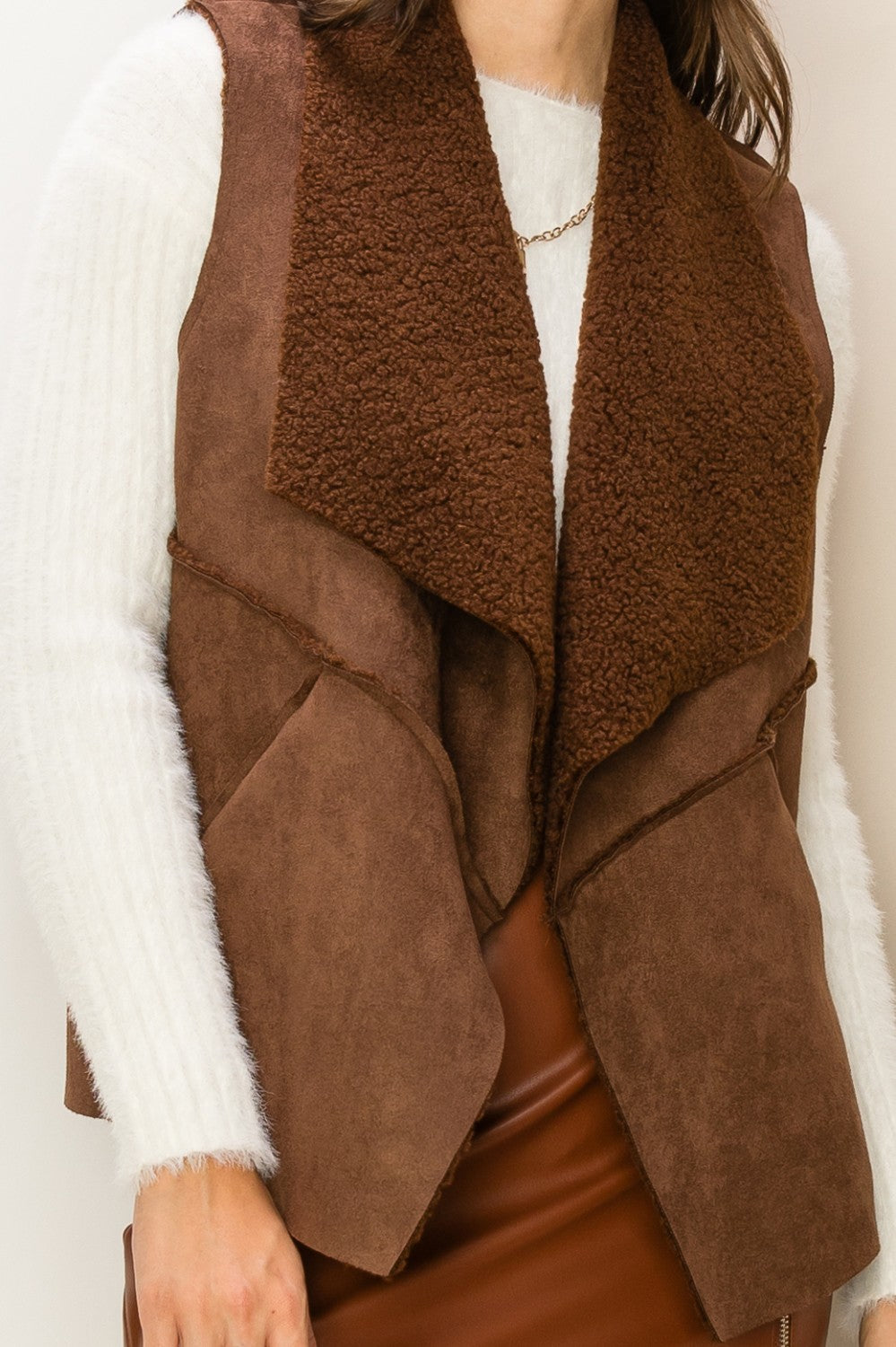 FAUX SUEDE TEDDY VEST in BROWN