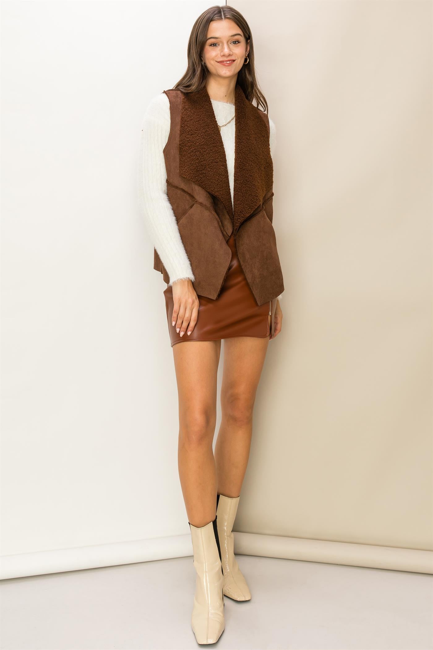 FAUX SUEDE TEDDY VEST in BROWN