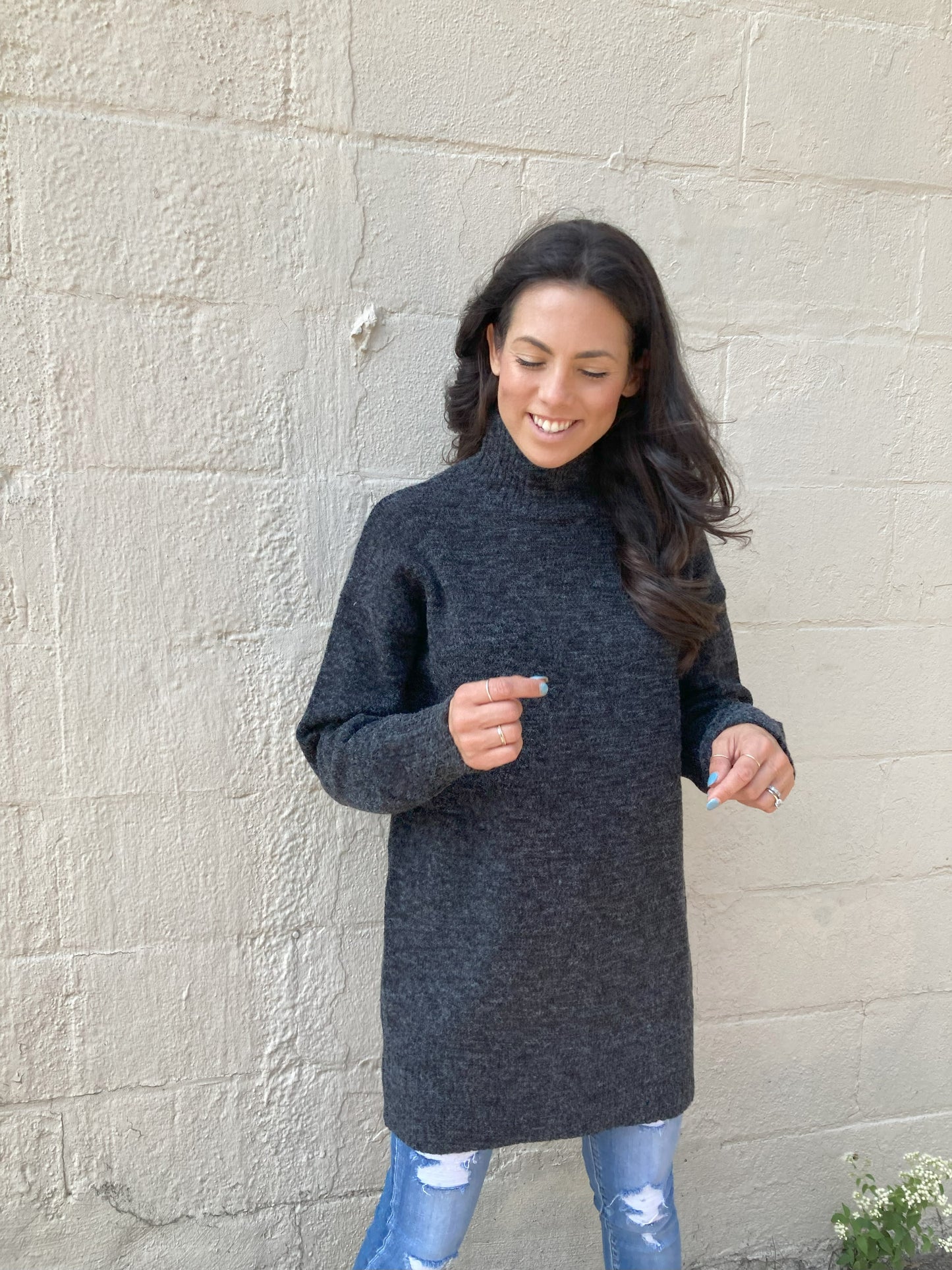 CHASING STARS SWEATER in CHARCOAL