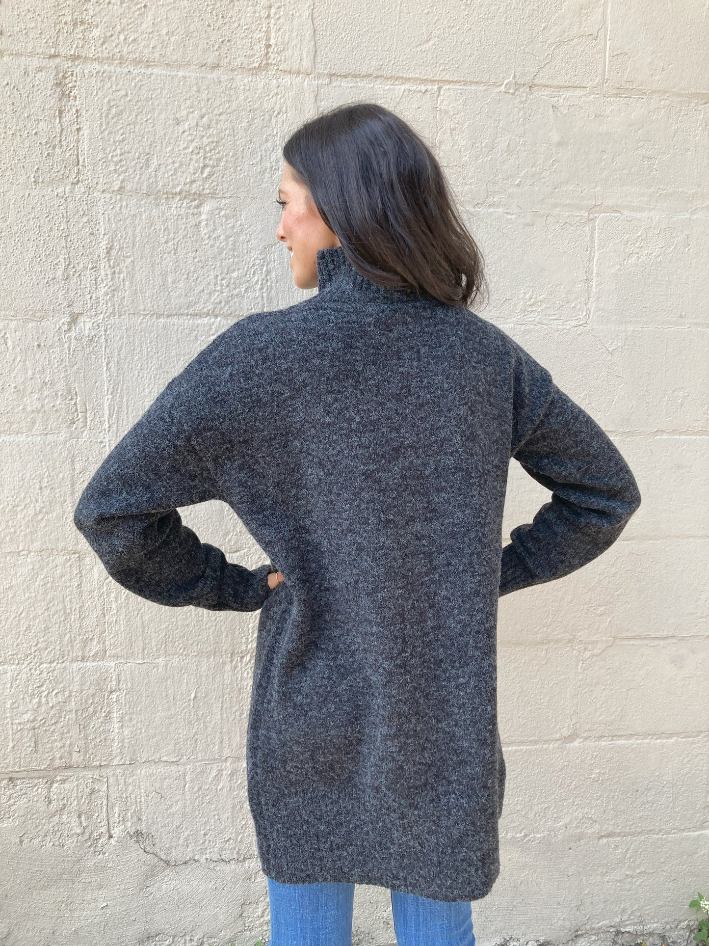 CHASING STARS SWEATER in CHARCOAL