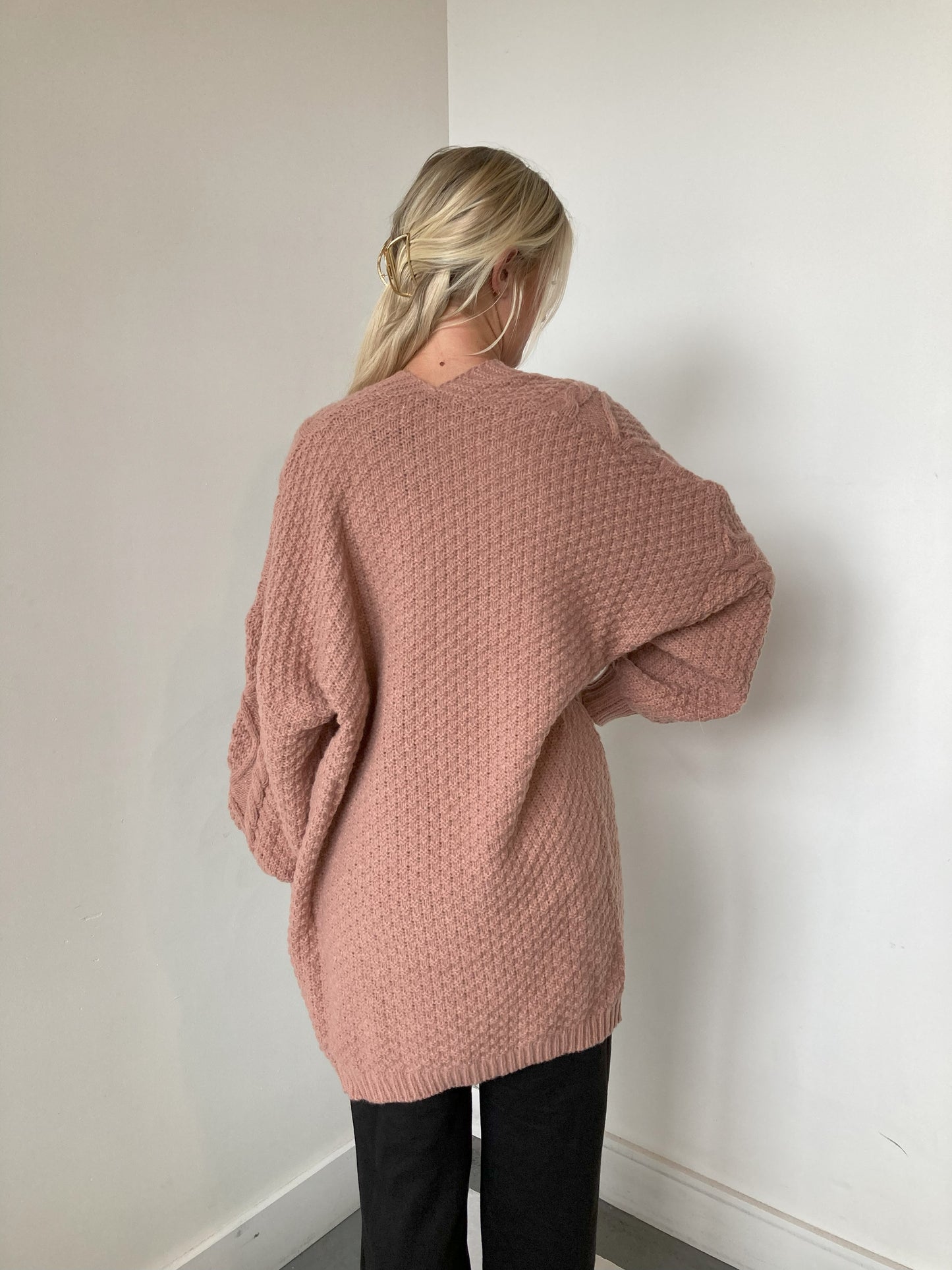 DATE NIGHT LONG CARDIGAN