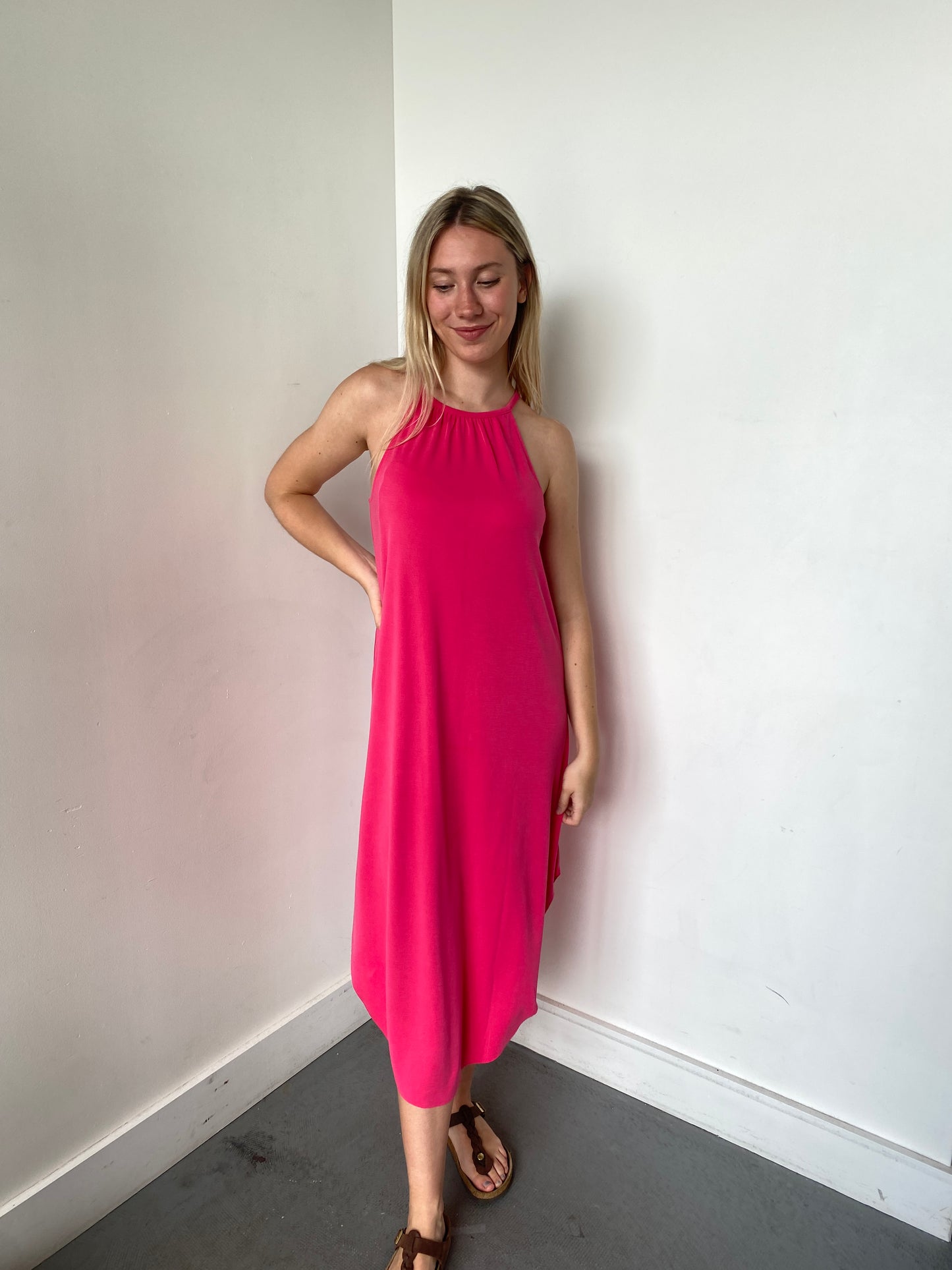 ZAHARA MIDI DRESS in RASPBERRY