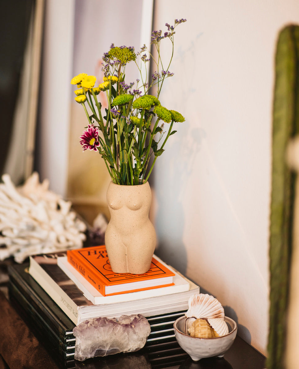 BODY VASE in SMALL